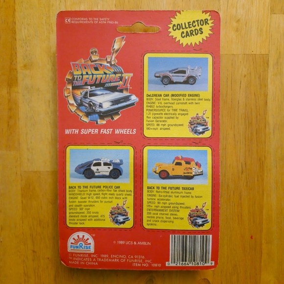 FUNRISE "BACK TO THE FUTURE II"  MICRO ACTION SUPER CARS NIB sealed - Picture 2 of 4